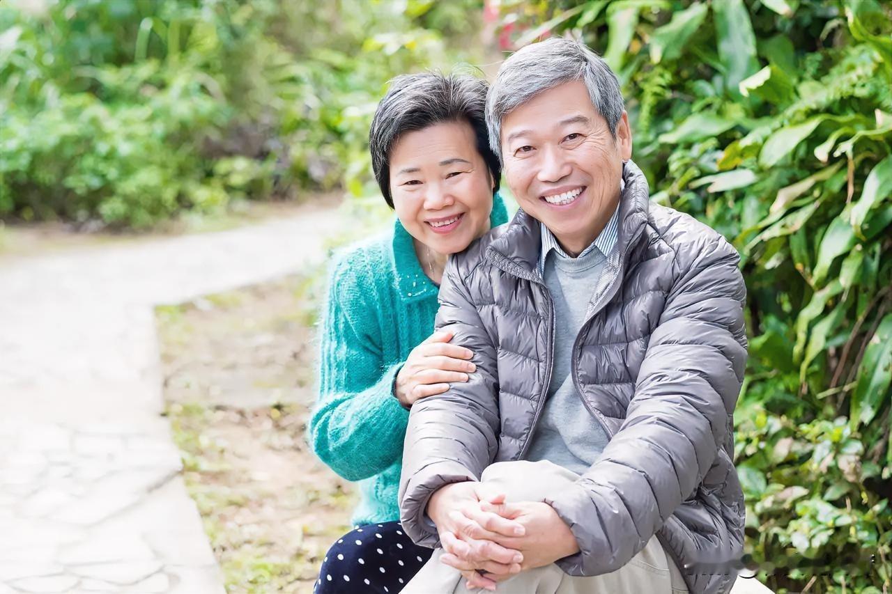 嫁人，有个像亲妈一样的婆婆真的超重要！好婆婆就是婚姻的“减震器”。我朋友和老公吵