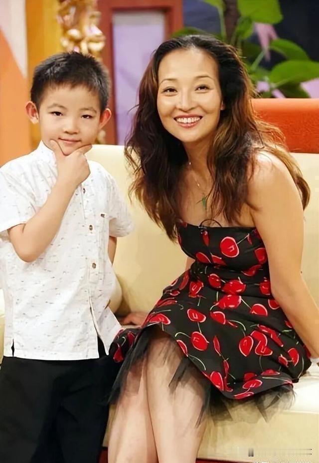 大家还记得马羚这个女演员的名字吗？早年她挺出名的，演过《倚天屠龙记》和《别走、我