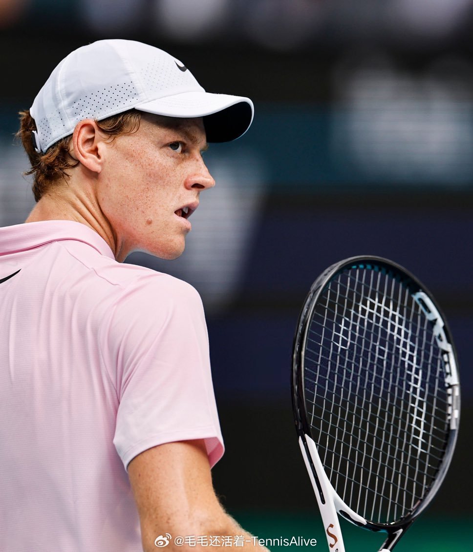 ✅辛纳阳光双冠 🏆✅第二座迈阿密冠军🏆✅5连胜莱赫奇卡✅辛纳夺大师赛第7冠 