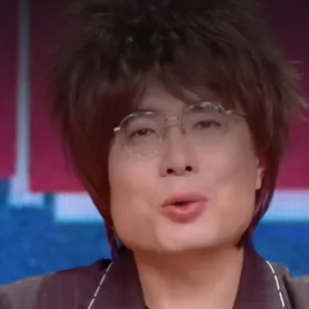 世界上最不适合方脸的发型出现了周奇墨刀削斧凿哦不鬼斧神工般完美的下颌线 