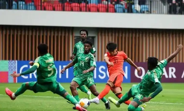 土仑杯上，中国U19小将1:0战胜沙特U21男足！
这届小伙可真行，
以小打大也