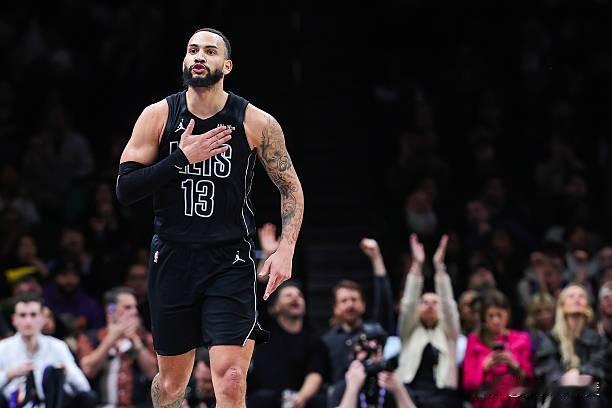 根据费城当地媒体PHLY Sports记者Derek Bodner的消息，在将此