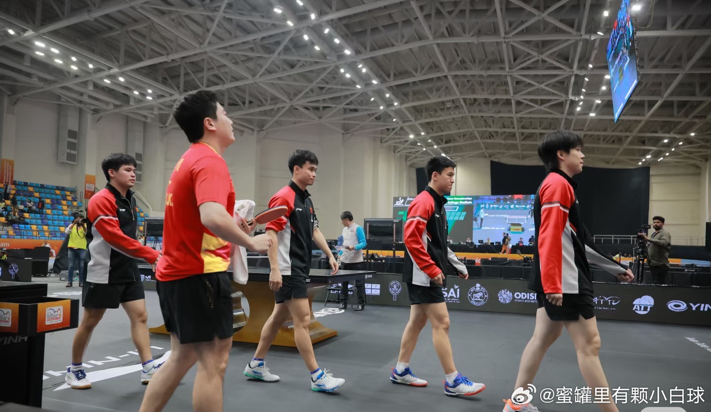 国际乒联向鹏夺得伦敦世乒赛参赛资格恭喜向鹏赢得男队第二次选拔赛冠军，获伦敦世乒赛