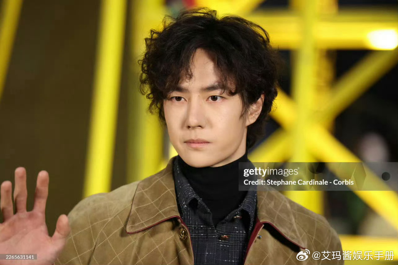 王一博香奈儿大秀G社生图，来康康状态如何？香奈儿大秀