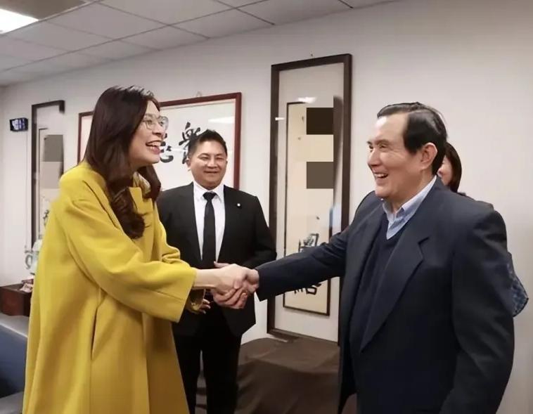 我们欢迎国民党主席郑丽文到大陆访问，也希望她在推进祖国统一上有所作为，但不能指望