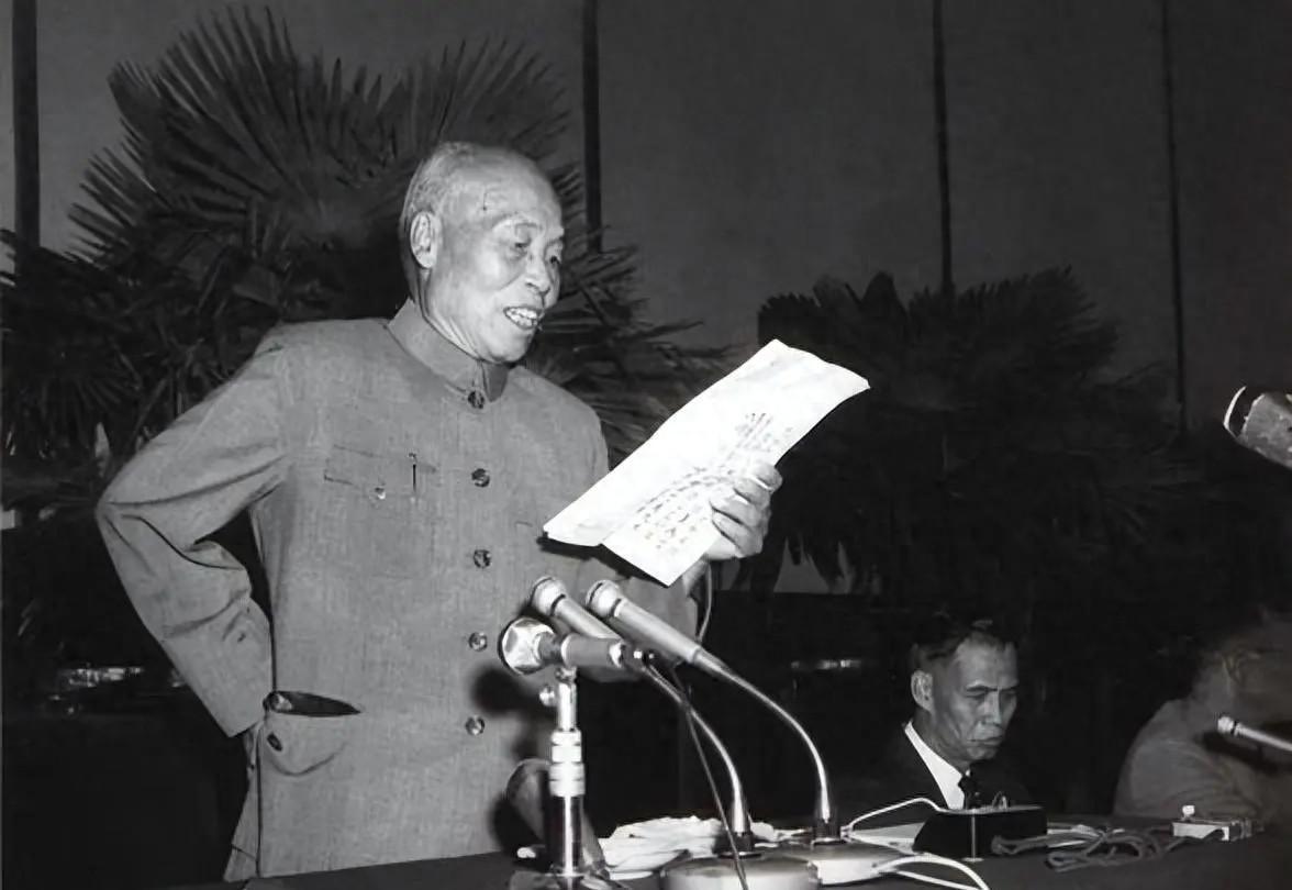 李宗仁65年回国要求副国级干部职位，毛主席以三条明确理由委婉拒绝这一请求
195