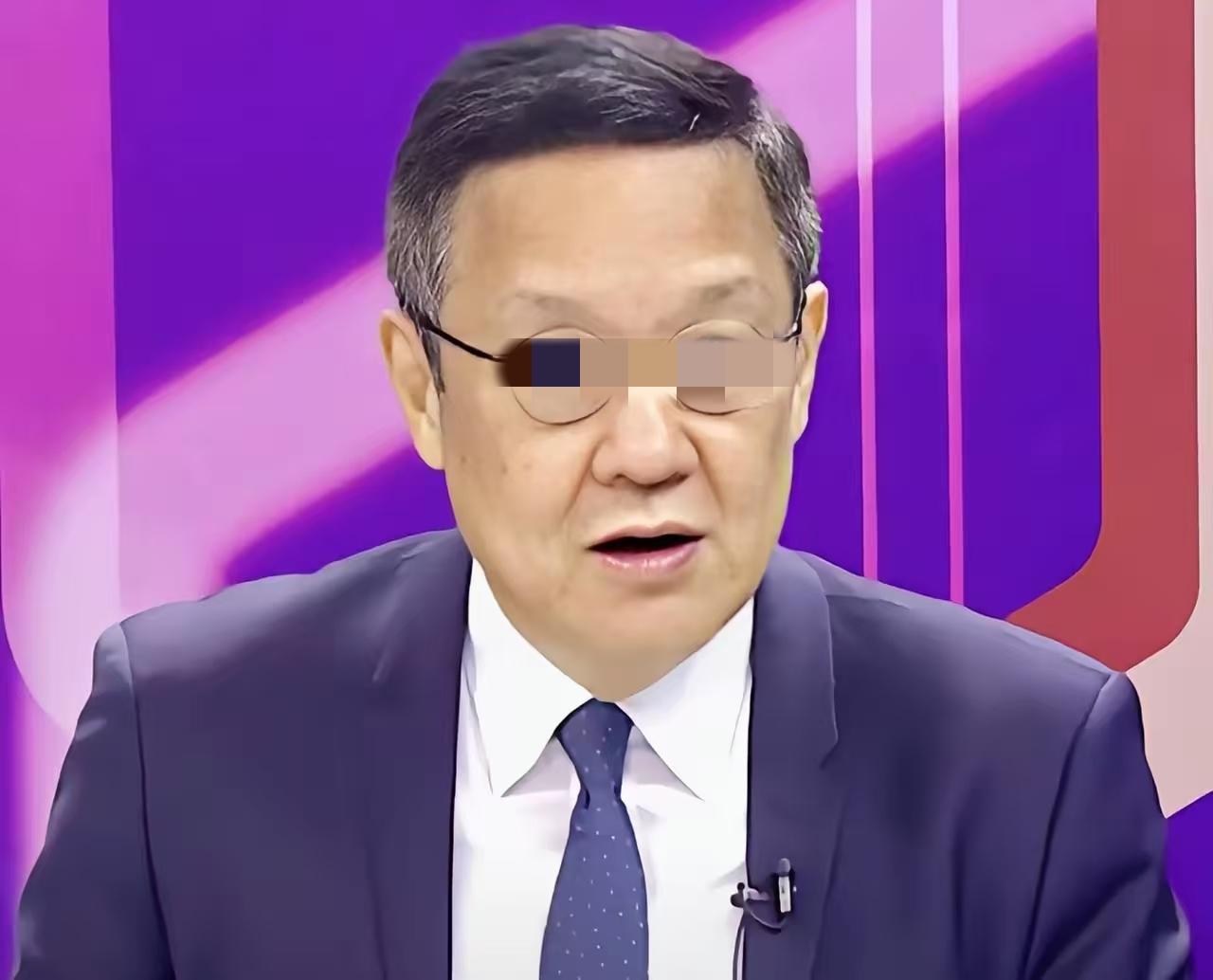 台湾名嘴介文汲说，中国援助菲律宾化肥和汽油，给菲律宾发出了“错误的信号”。

介