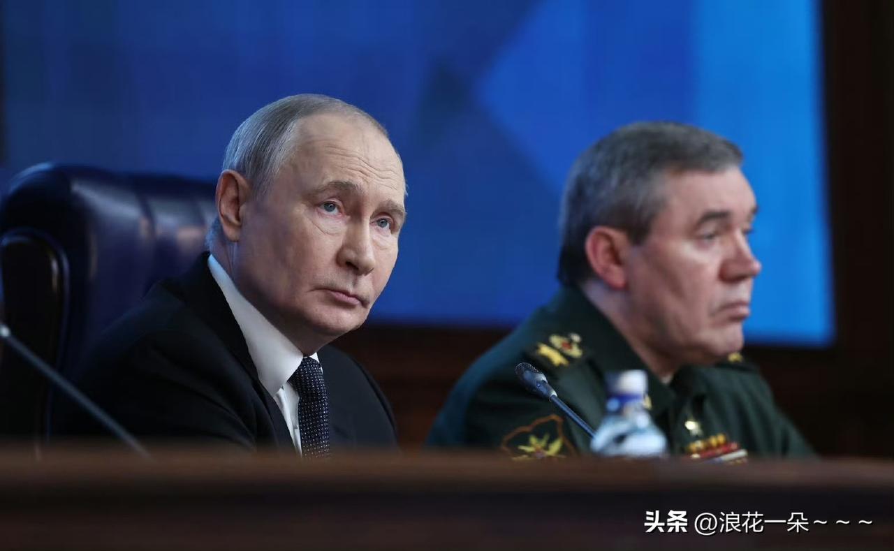 奇了怪了，
美国联合以色列对伊朗打了这么久了。到现在还没有看到俄罗斯的表态，虽然