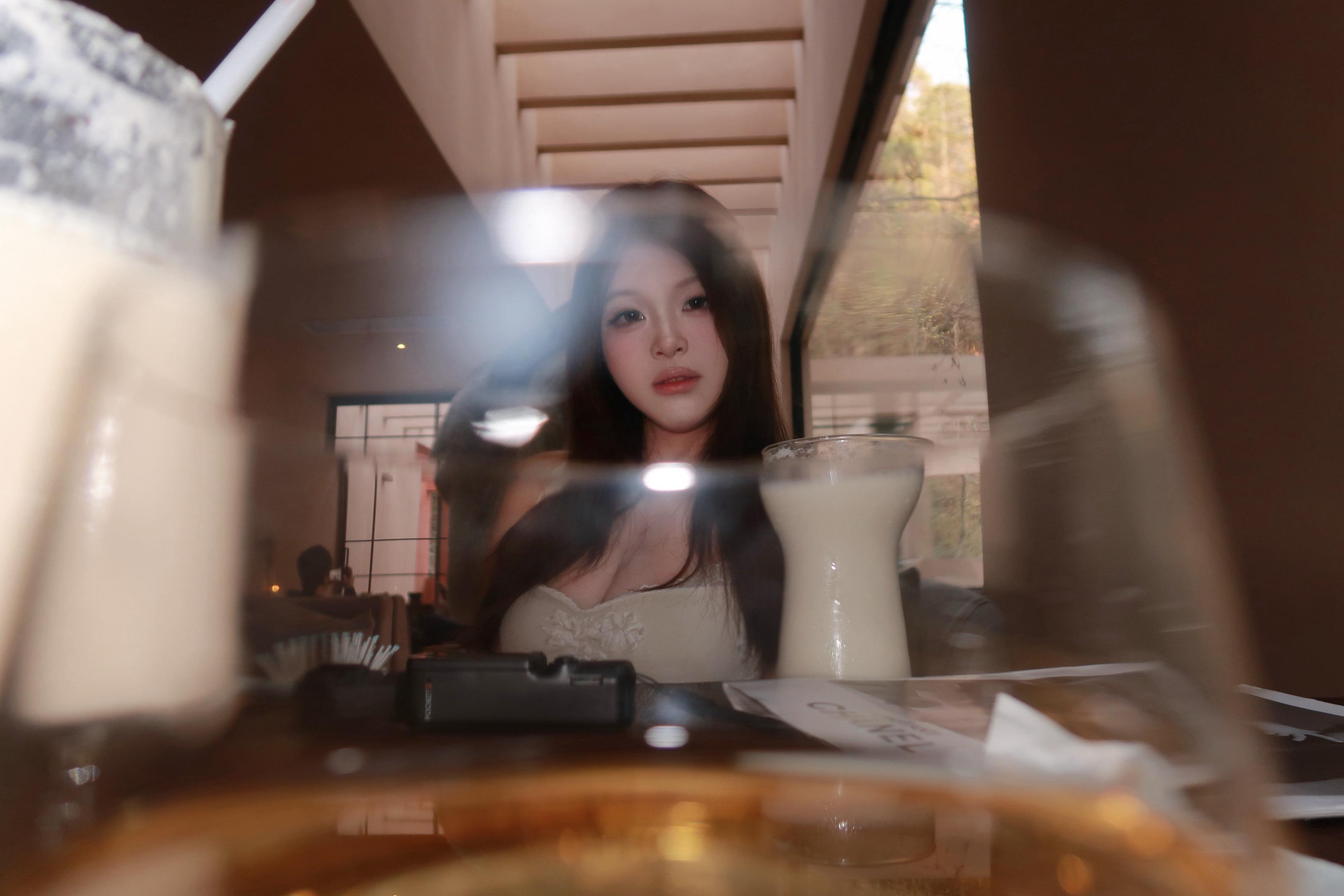 却看不清你真正的面目