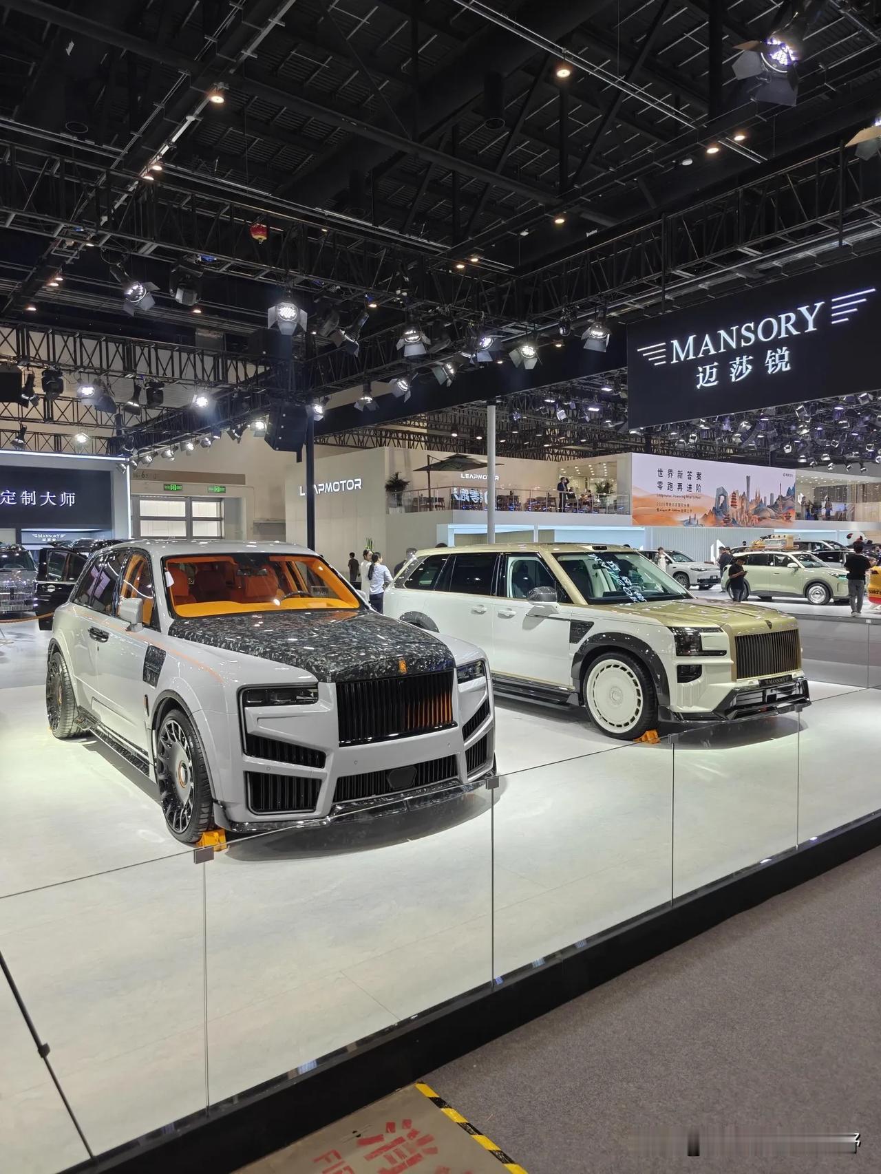 迈莎锐居然对极氪9X下手了！
作为国外知名改装厂，迈莎锐的地位不可谓不高，经其改