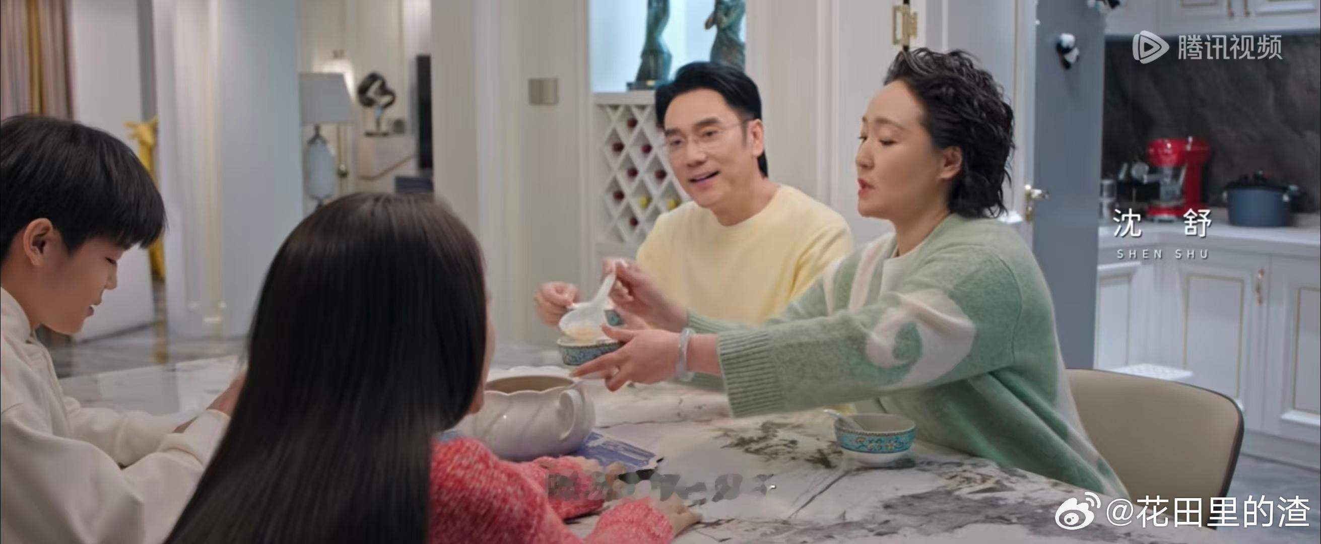 以为是林依轮 还真是林依轮 追剧时看到姜平出场，以为是林依轮客串，结果真的是他！