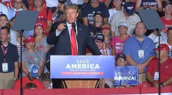 特朗普彻底发疯了！
谁会想到美国竟然出这一招，美国将暂停对75个国家的所有签证。