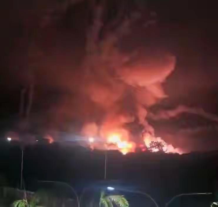 一夜惊变！马杜罗被捕细节流出，美军特种战给世界上了怎样一课？

凌晨时分，加拉加