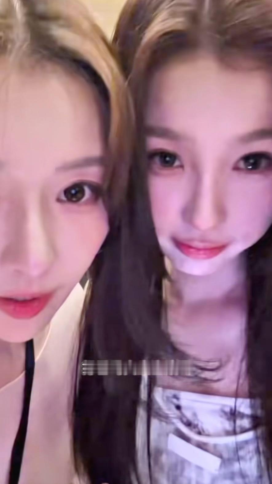 “好看吗～喜欢吗～” 