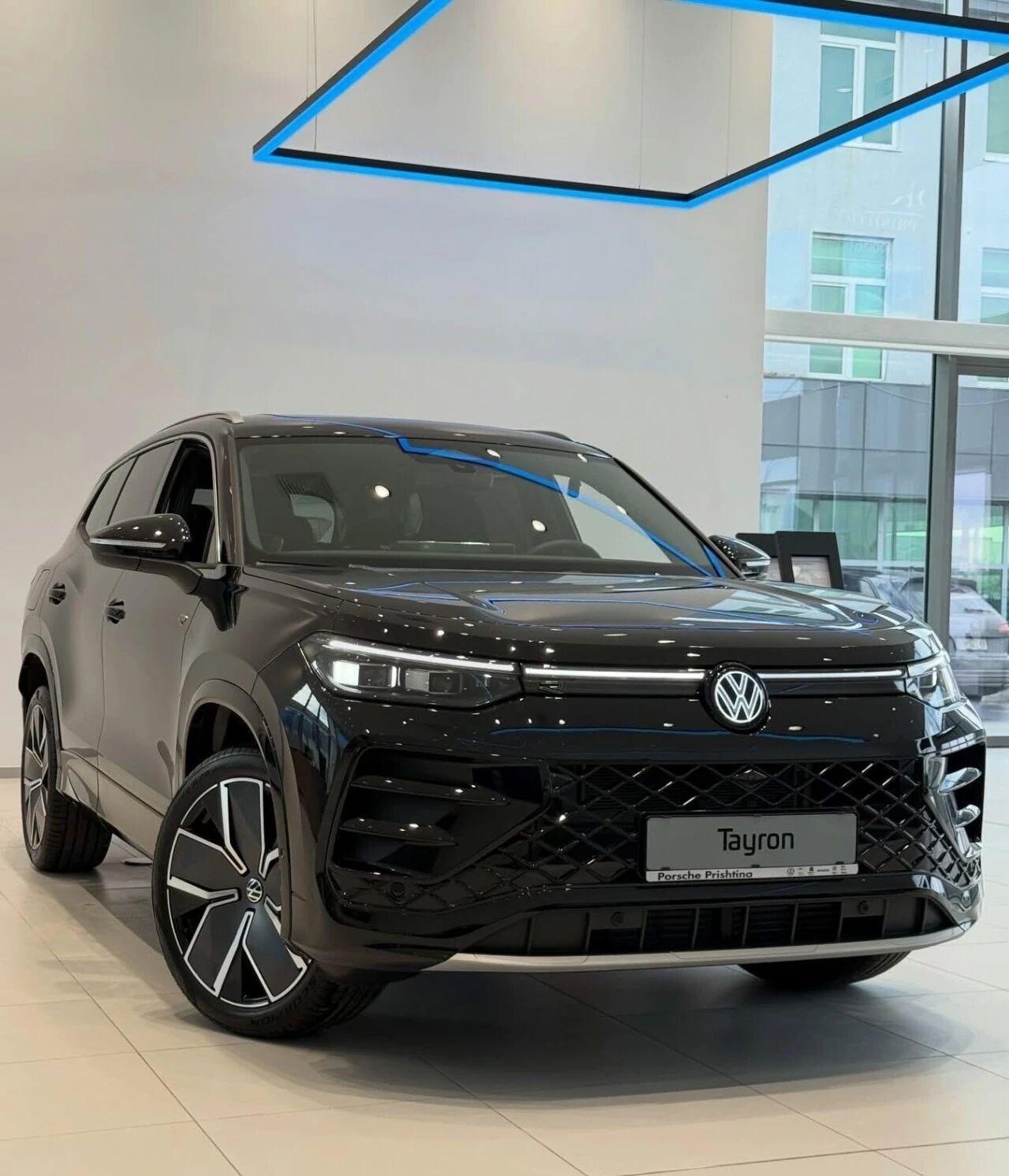 大众探岳你会选混动还是纯油？2026 款大众探岳混动是一款德系中型插电混动 SU