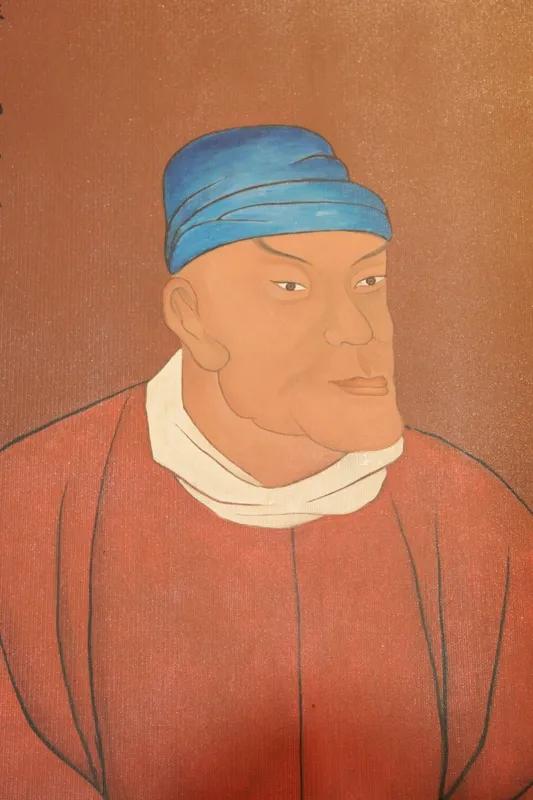 朱元璋的成功，实质上是小农狡黠与帝王权术的精妙结合。他凭借战争手段终结乱世，依靠