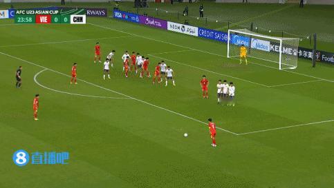 国足对越南，目前来看，上半场打得非常漂亮！


刚刚结束的U23国足，上半场已经