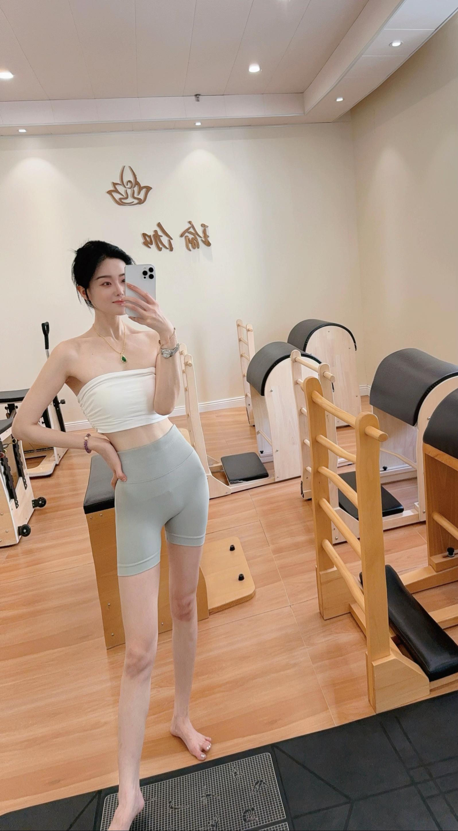 气质训练，形体管理，是每个女人最低的消费和投资
