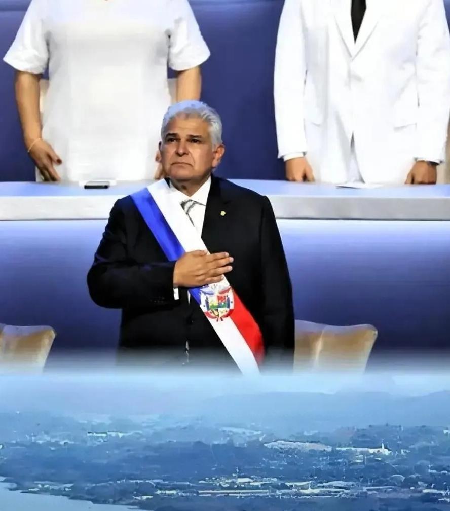 巴拿马强行接管中国运营的港口，20亿美元索赔刚提上日程，全球船公司却集体装哑巴。