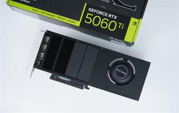 影驰RTX 5060 Ti无双MAX，采用超薄设计，这也是目前唯一单槽RTX 5