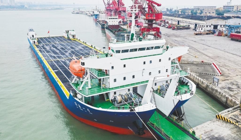 中国电车海外爆火！运输船不够用了！

太猛了！中国新能源车海外卖爆，3 月出口直