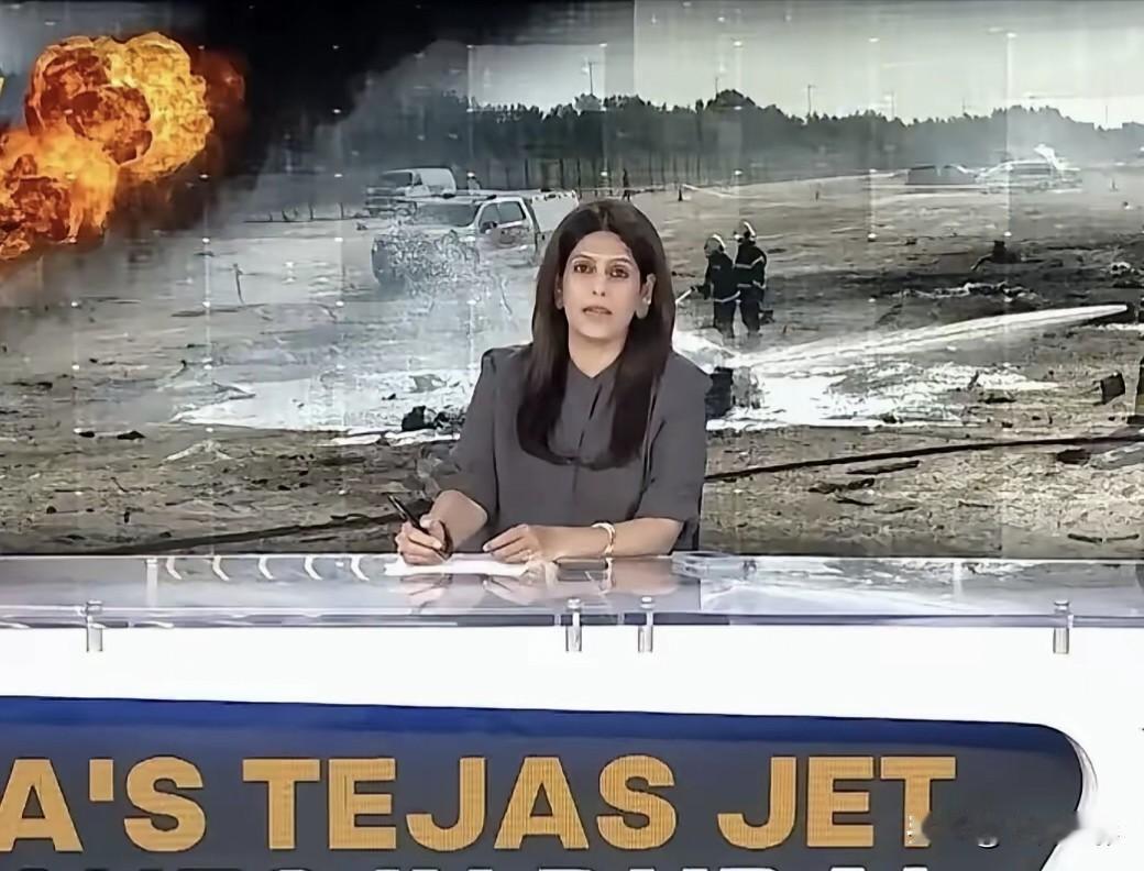 见过护短的，没见过拿丢人当勋章炫的！甲亢姐要不要查查光辉战机的“光荣履历”？研发