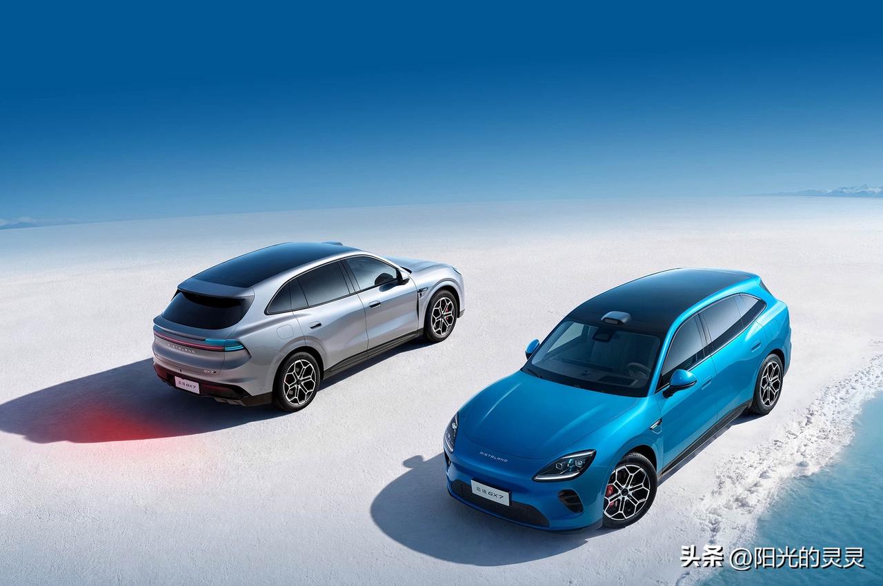 启境GX7阔五座SUV，一文看懂！
启境GX7是广汽集团联合华为乾崑深度共创的阔