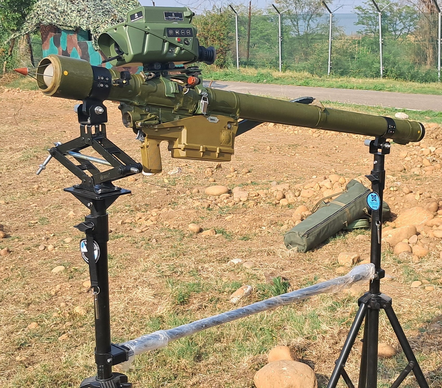 克什米尔前线印军配备的9K310“针-1”便导，加装了新款的瞄具。“针-1”便导