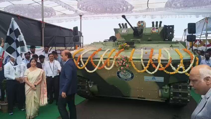 印度DRDO联合塔塔先进系统公司和巴拉特锻造公司，合作推出的Vikram VT 