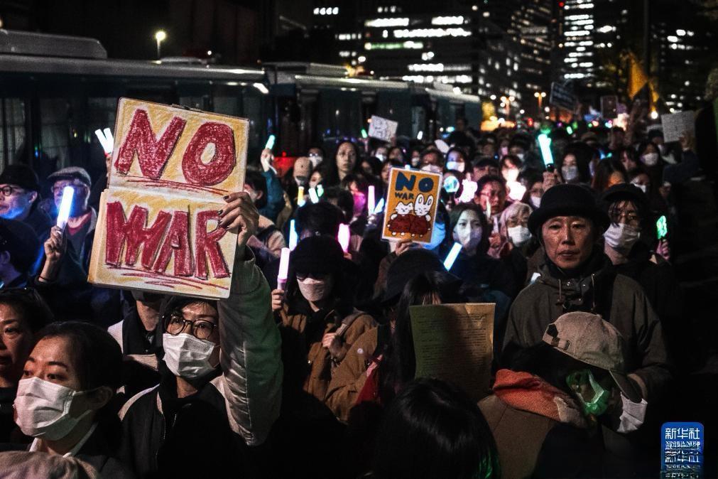 日本街头数万人怒吼，咱们外交部这话太提气！

5月7日，外交部硬气回应日本多地大