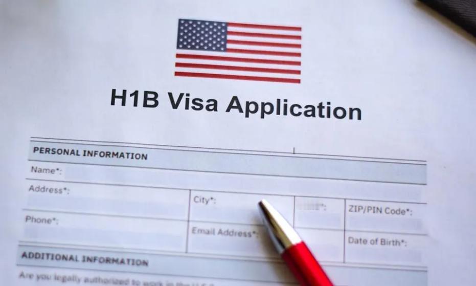 H‑1B 签证涨到 10 万美元，美国正在把硅谷急需的人才往外推

一份再度引发