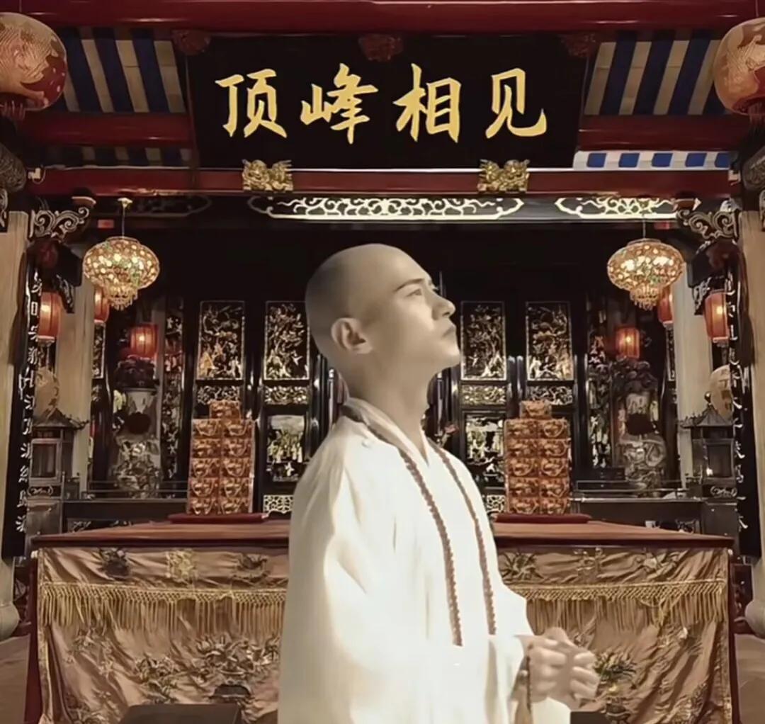 #水清鱼跃千层浪，你对下联#山秀鸟翔万里天