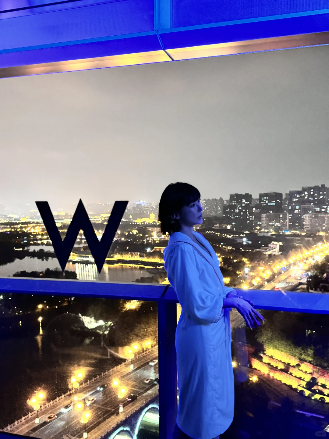 穿越时空的潮奢梦境 | 西安 W 酒店 🌌