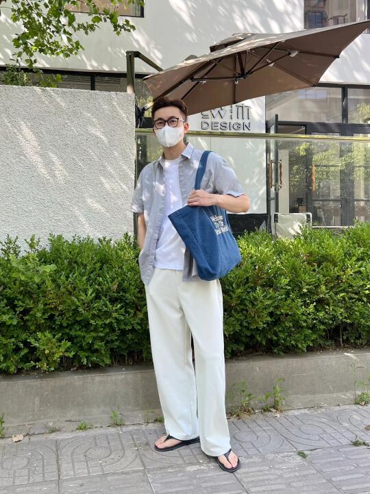 40+大叔周末穿搭|雾霾蓝+奶油白=慵懒松弛感