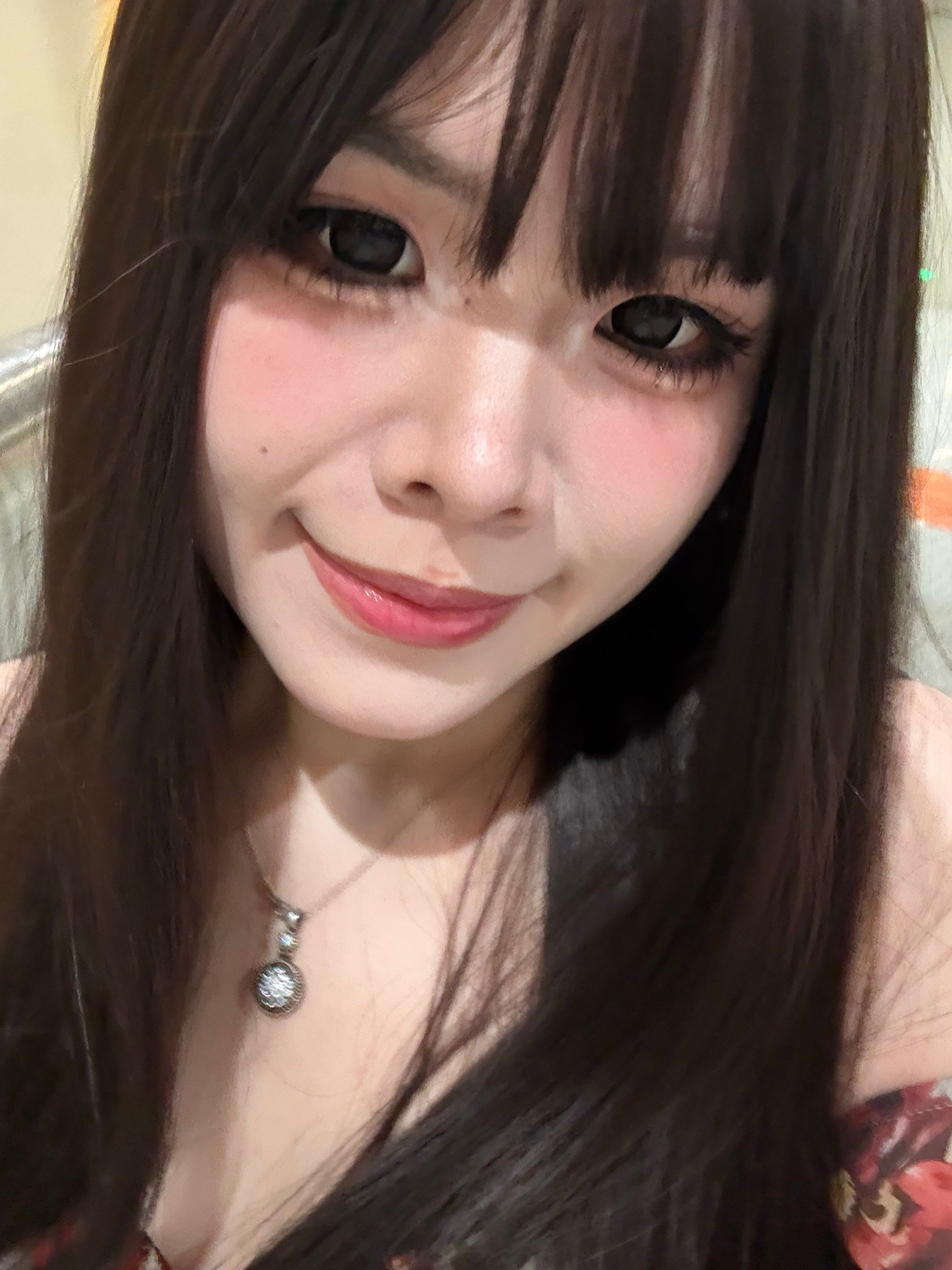 话说回来虽然最近每天都半死不活了 但脸可不是开玩笑都 