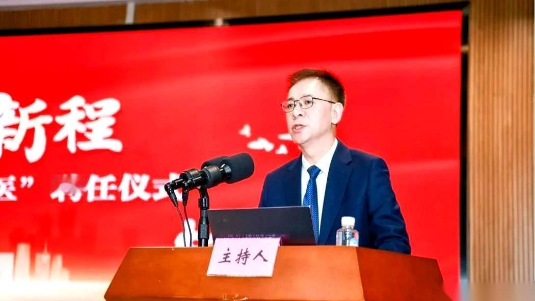 三湘风纪刚放出消息，欧阳邦辉被查了。他不是无名小卒，而是深耕医疗系统多年的老人，