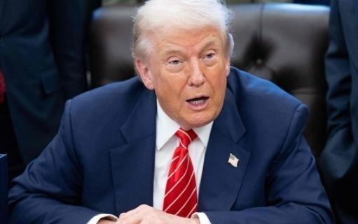 特朗普计划让中国数千架波音客机全部停飞。很多人还以为中美贸易战只是停留在关税阶段