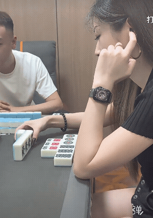明杠牌都不打开，谁给钱?[捂脸]