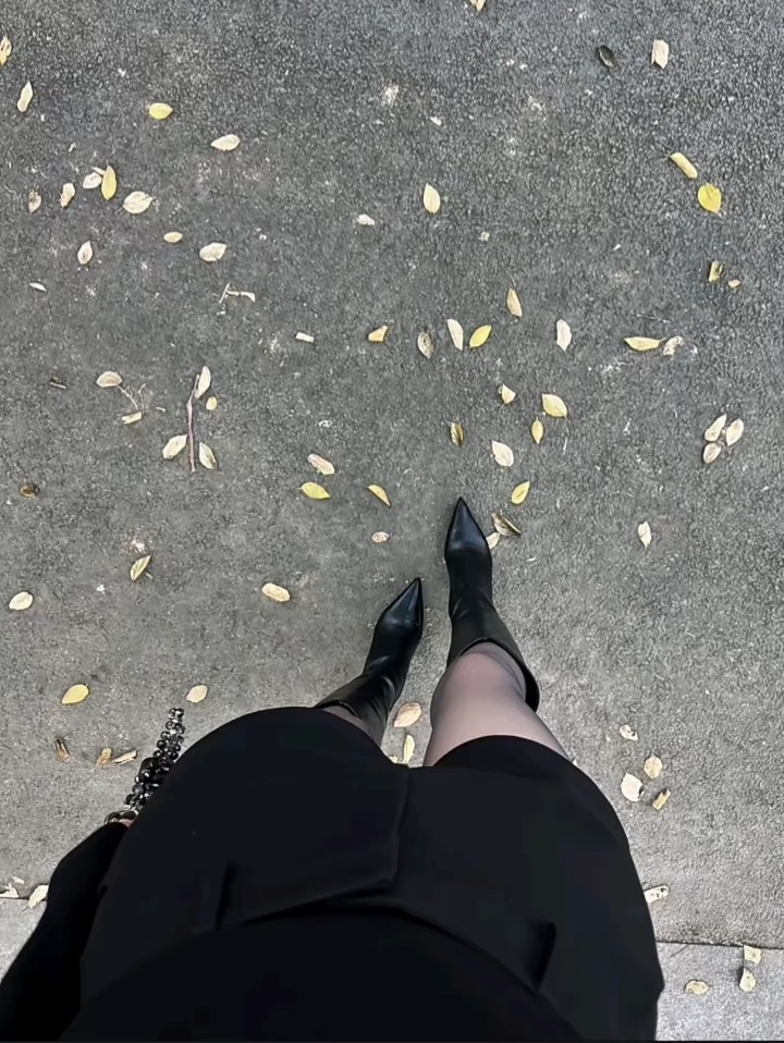 哪个不服姐姐？你敢跟我去家里打一架吗？ ​​​