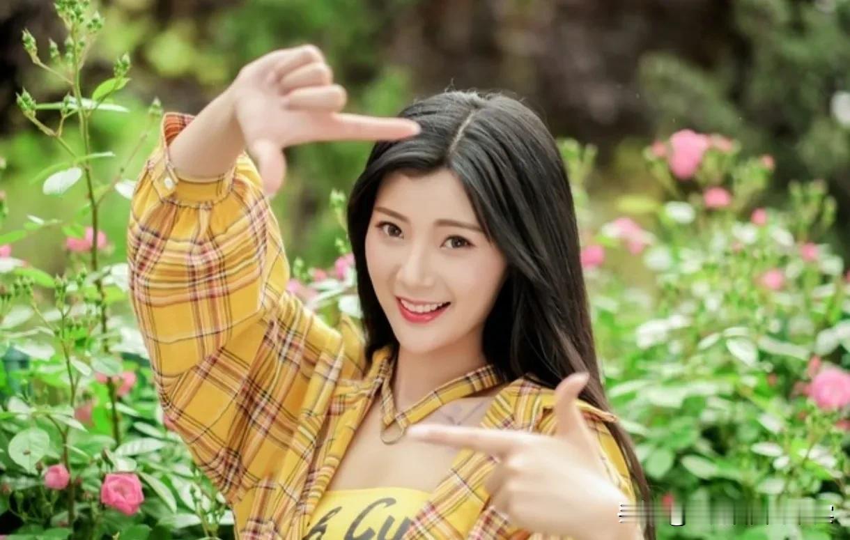 男人能做到一辈子只爱一个女人吗？
爱情是人类情感中最为复杂和美丽的部分，它不仅仅