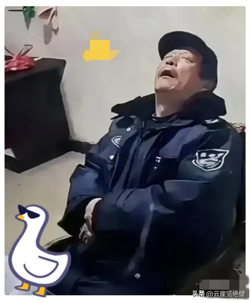“毫无人性！连正常生理需求都不放过！”2022年，广东清远，60岁大爷做保安三年