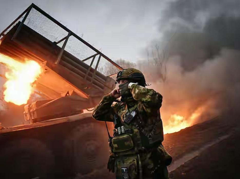 越打越厉害了！200多架乌无人机袭击俄多地！乌克兰军：摧毁防空系统、无人机等俄军