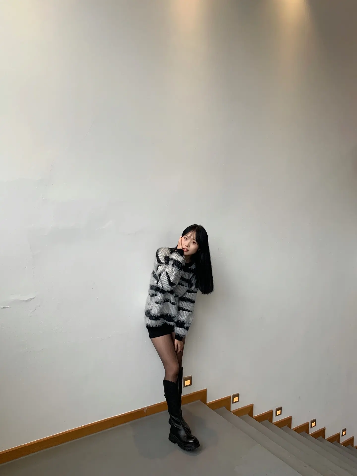 生活扇了我一巴掌，我说没有上次响