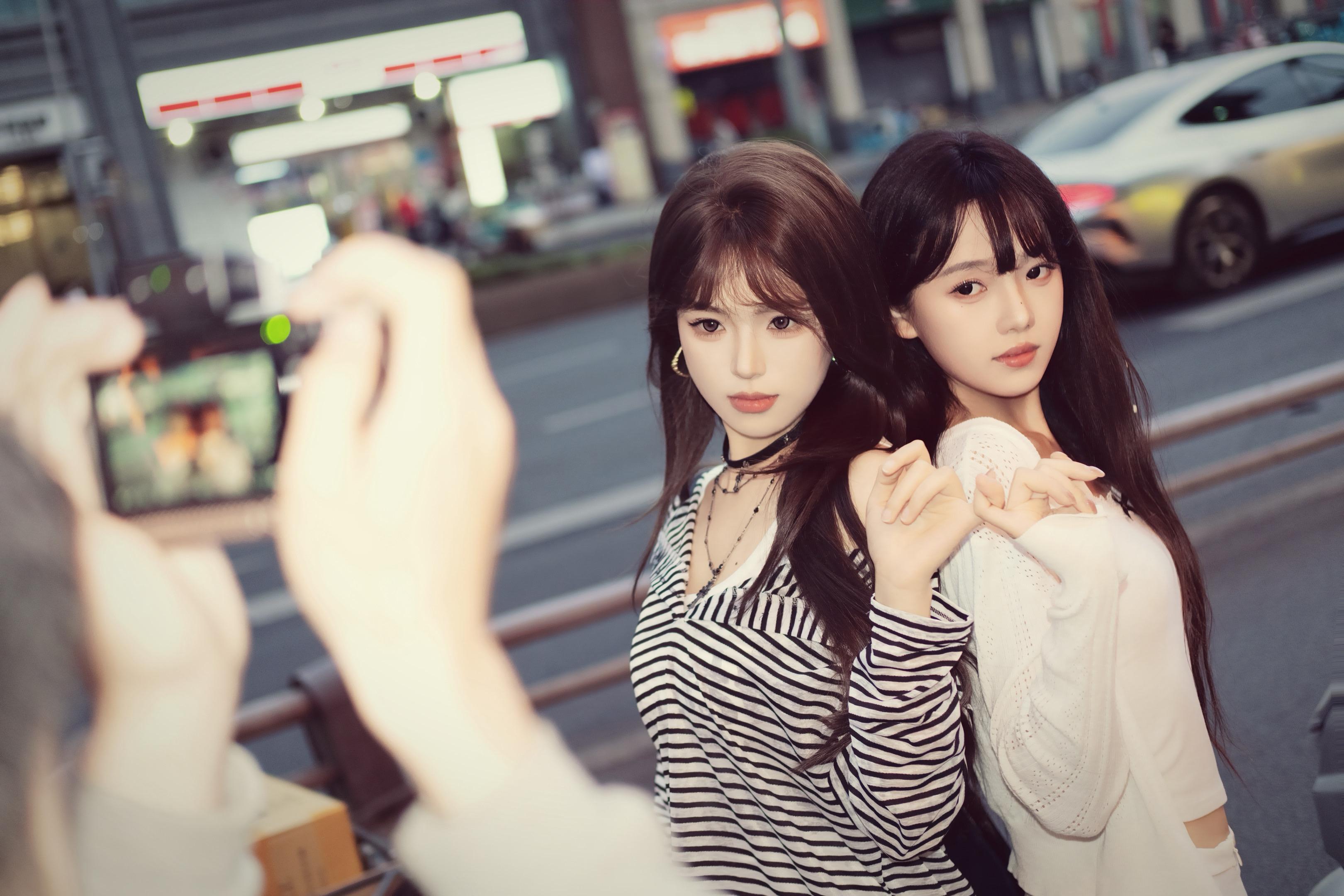 看我们不爽很正常 看我们爽还得了