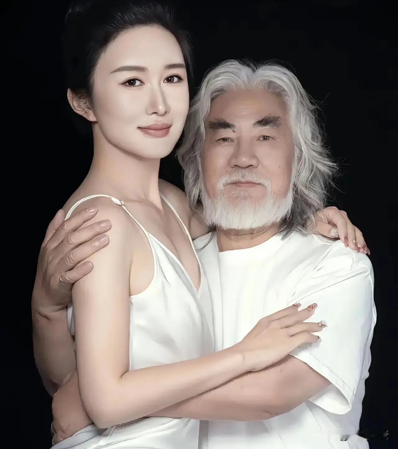 我想同大家共同探究一下这些吸人“眼球”的“风景线”图片，到底哪些是“真”、哪些是