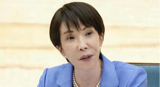 日本这次彻底回不了头了！4月27日，高市早苗在一场极高规格的安全会议上说出了那句