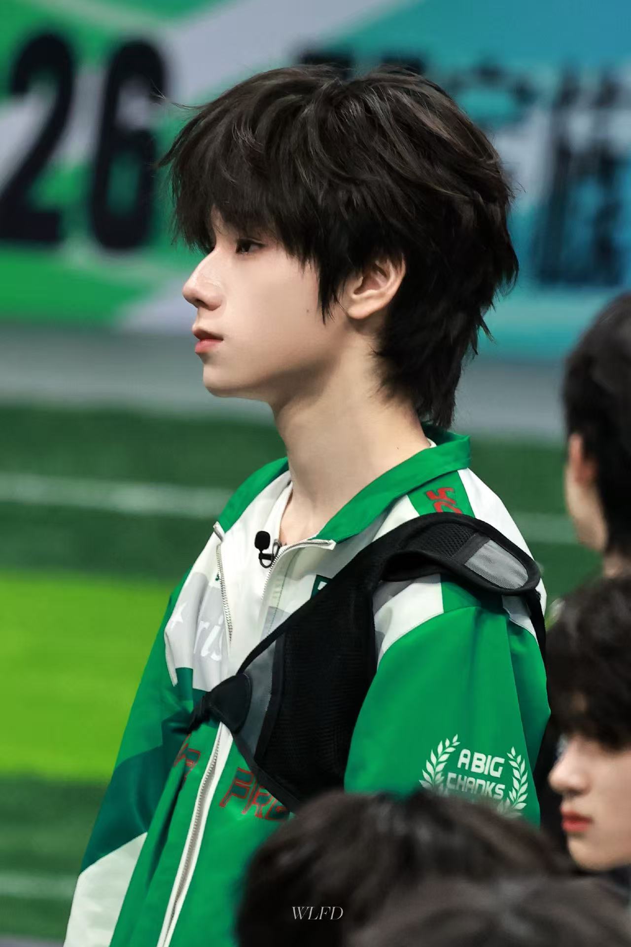 王橹杰对穆祉丞说小心点这是对旁边的小师弟说的呀 王橹杰人美心善值得夸夸 