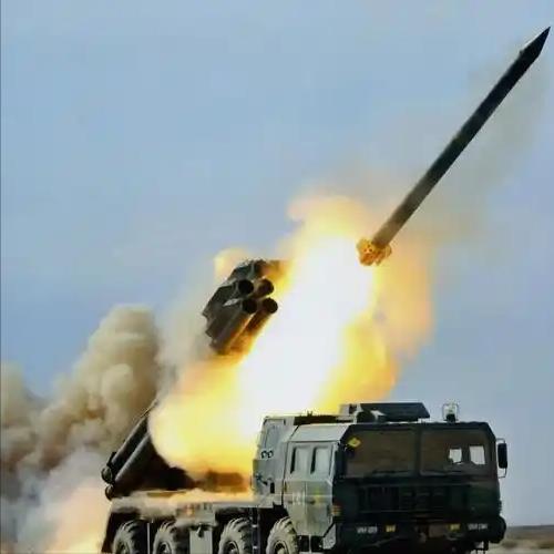 美伊博弈反转，4000公里导弹戳破西方神话。美伊博弈迎来惊天反转！伊朗4000公