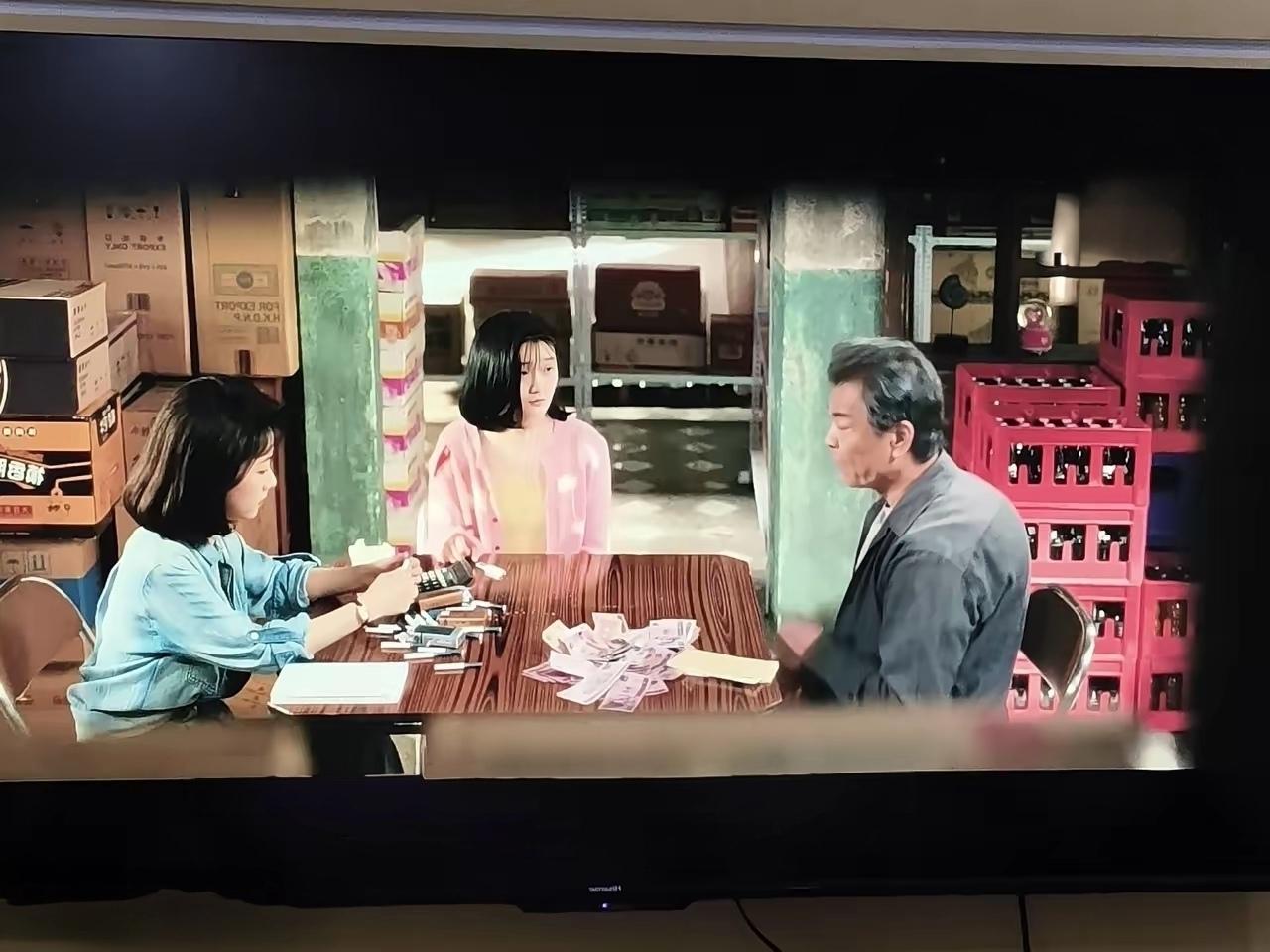 追剧《我的山与海》 被别人收养的孩子应该怎么对待自己的原生家庭，《我的山与海》给