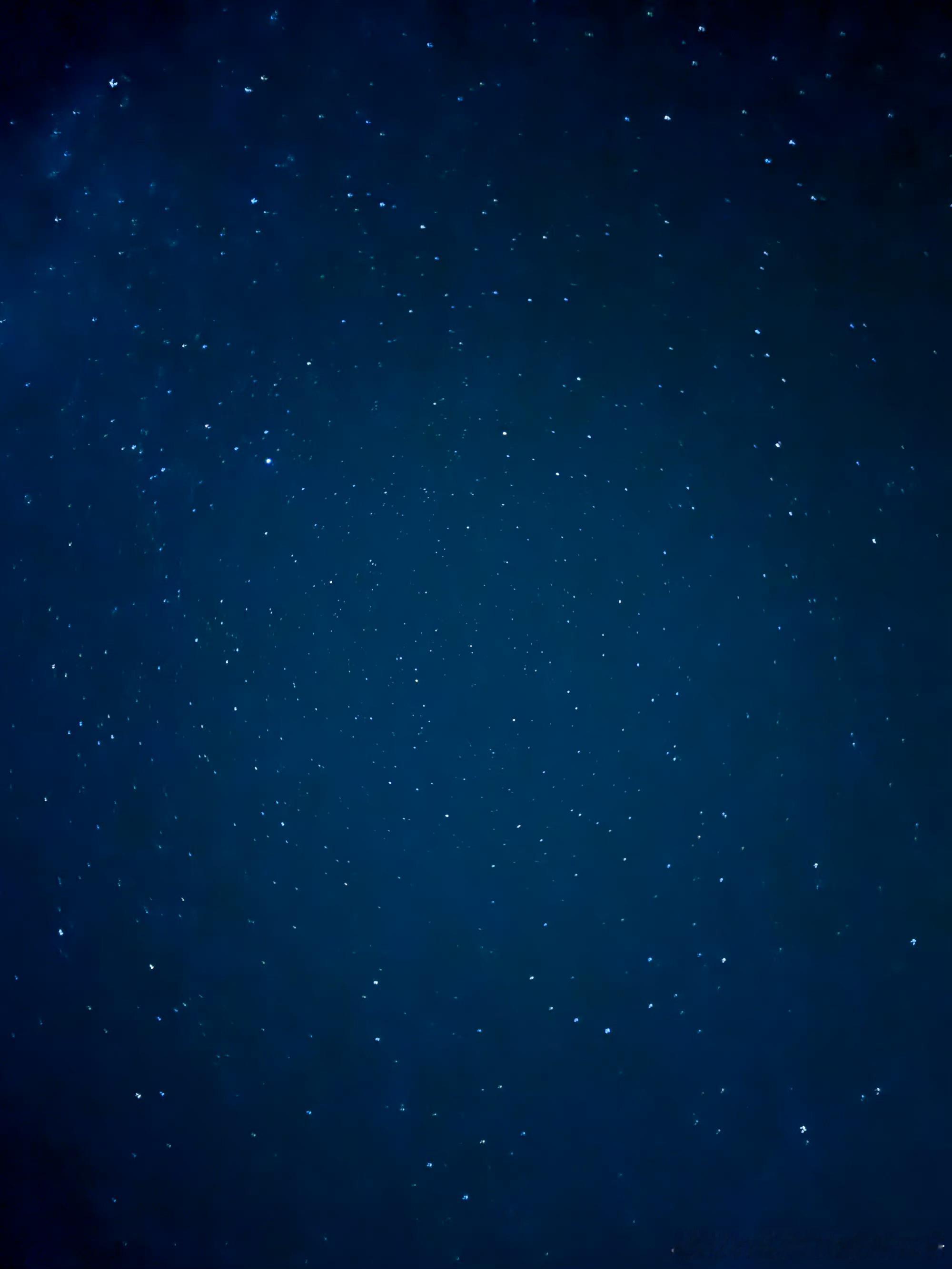 新疆真是个好地方啊！灿若繁星具象化了，我什么时候看过这漫天的星光啊🌟谢谢小宋宋